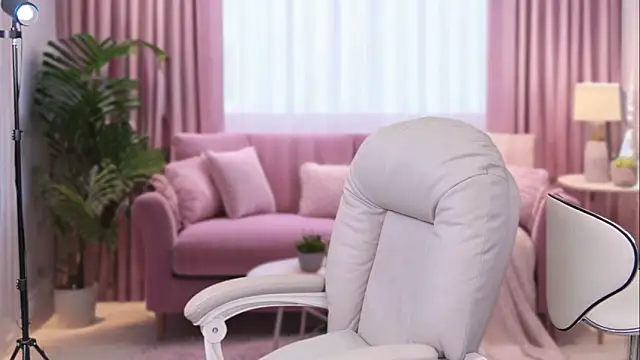 Snapshot of youyou-8 chatting on April 2026 04:11:01 AM youyou-8 online show from April 2026 04:11:01 AM