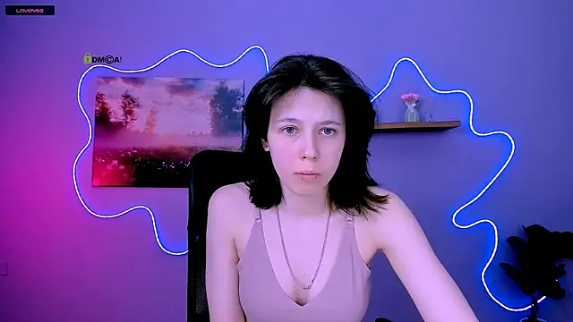 aria wild  online show from April 2026 06:45:02 PM