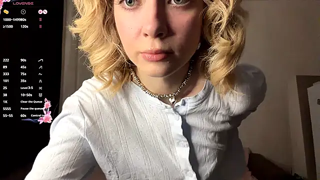 Snapshot of PuraGrant chatting on May 2026 03:14:02 AM PuraGrant online show from May 2026 03:14:02 AM