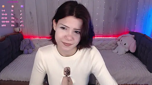 Snapshot of llittle-peachh chatting on May 2026 06:44:02 AM llittle-peachh online show from May 2026 06:44:02 AM