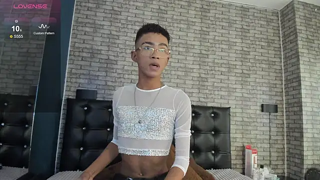 patrick lovee online show from April 2026 07:44:01 PM