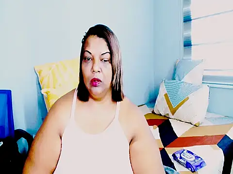 Snapshot of Sassy_Tassy chatting on April 2026 12:22:02 PM Sassy Tassy online show from April 2026 12:22:02 PM