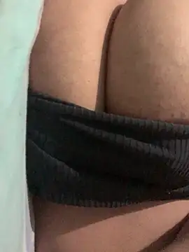 Snapshot of Cecilia_23 chatting on April 2026 07:28:01 AM Cecilia 23 online show from April 2026 07:28:01 AM