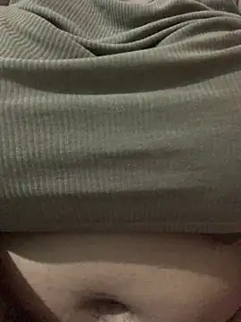 Snapshot of Cecilia_23 chatting on April 2026 02:11:02 PM Cecilia 23 online show from April 2026 02:11:02 PM