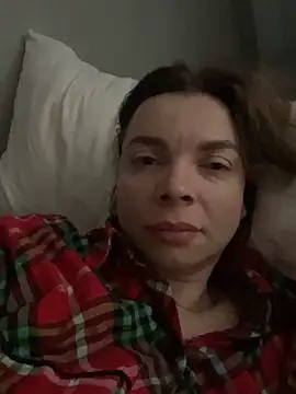 Luna2547 online show from April 2026 04:55:01 AM