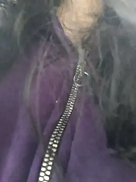 Snapshot of Naomimolie chatting on May 2026 01:07:01 PM Naomimolie online show from May 2026 01:07:01 PM