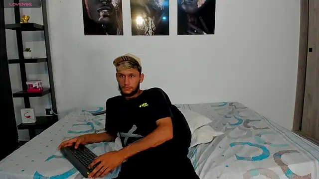 TedyX99 online show from April 2026 10:12:02 AM