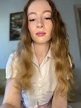 Snapshot of Little_Candy_18 chatting on May 2026 05:13:01 AM Little Candy 18 online show from May 2026 05:13:01 AM