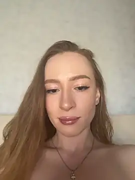 Snapshot of Little_Candy_18 chatting on May 2026 05:47:01 AM Little Candy 18 online show from May 2026 05:47:01 AM