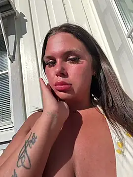 Snapshot of mileaSbaby chatting on May 2026 02:44:01 PM mileaSbaby online show from May 2026 02:44:01 PM