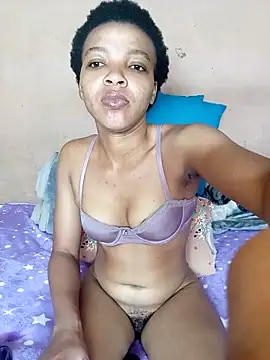 LOLOAVEE online show from May 2026 09:03:02 AM