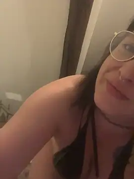 Xlilli69X online show from April 2026 08:42:02 PM