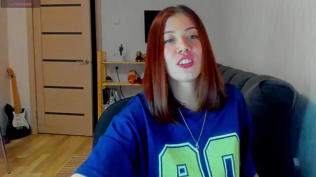 ooopsybritney online show from April 2026 01:42:02 PM