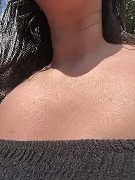 Geovana blan online show from April 2026 04:15:01 PM