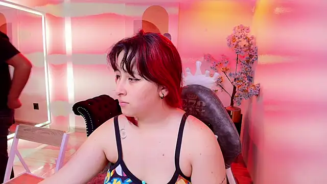 TarlyWho online show from April 2026 11:28:01 AM