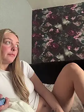 LusciousLailax online show from April 2026 01:34:02 PM