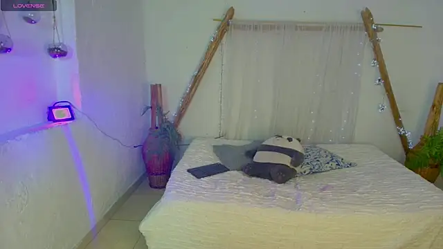 marianafoxx  online show from March 2026 03:12:02 AM