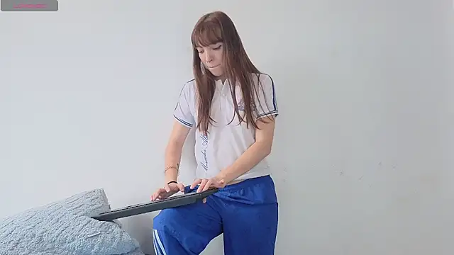 Ashly pinkxx online show from April 2026 07:58:01 PM