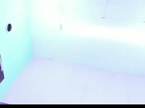 ZoeBarbiee online show from March 2026 03:33:02 AM