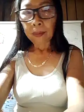 Snapshot of Sky-rain98 chatting on April 2026 09:26:02 PM Sky-rain98 online show from April 2026 09:26:02 PM
