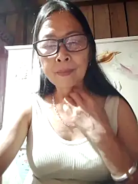 Snapshot of Sky-rain98 chatting on April 2026 02:25:01 PM Sky-rain98 online show from April 2026 02:25:01 PM