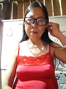 Snapshot of Sky-rain98 chatting on April 2026 03:59:01 AM Sky-rain98 online show from April 2026 03:59:01 AM