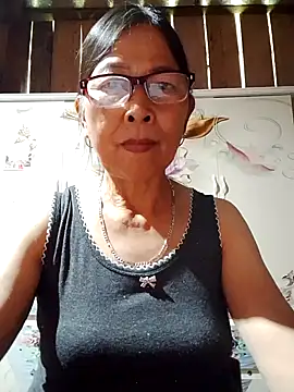 Snapshot of Sky-rain98 chatting on May 2026 06:18:02 AM Sky-rain98 online show from May 2026 06:18:02 AM