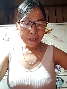 Snapshot of Sky-rain98 chatting on May 2026 02:45:01 PM Sky-rain98 online show from May 2026 02:45:01 PM
