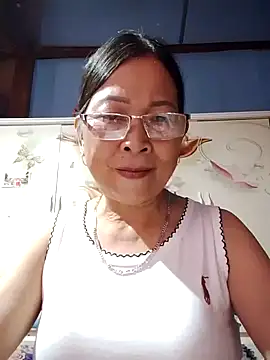 Snapshot of Sky-rain98 chatting on July 2026 02:22:02 PM Sky-rain98 online show from July 2026 02:22:02 PM