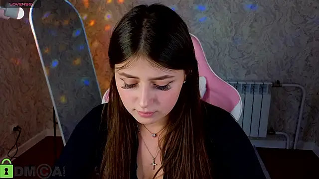 Snapshot of Crystal-Lace chatting on March 2026 09:23:01 AM Crystal-Lace online show from March 2026 09:23:01 AM