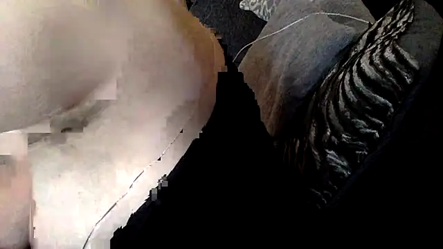 CurvyCatx online show from March 2026 09:15:01 AM