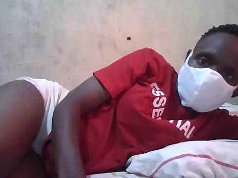Snapshot of Ammiiey chatting on May 2026 12:43:01 PM Ammiiey online show from May 2026 12:43:01 PM