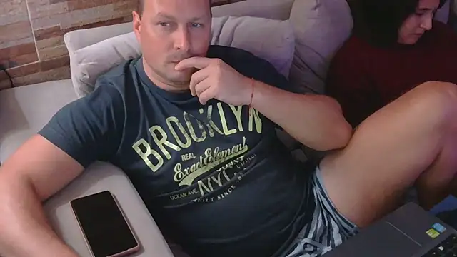 lustonfan online show from April 2026 01:44:02 AM