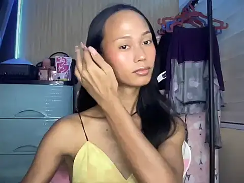 Sunkissed seductress online show from April 2026 06:14:02 PM