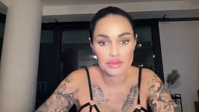 Snapshot of AMBER_HARD chatting on March 2026 10:14:02 PM AMBER HARD online show from March 2026 10:14:02 PM