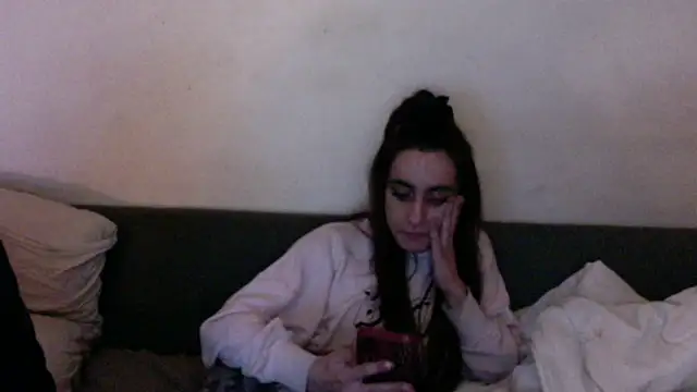 Snapshot of chiara-mario chatting on April 2026 04:11:01 AM chiara-mario online show from April 2026 04:11:01 AM