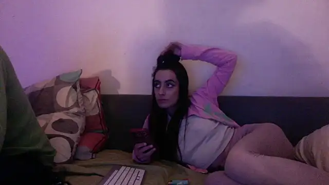 Snapshot of chiara-mario chatting on April 2026 09:08:02 PM chiara-mario online show from April 2026 09:08:02 PM