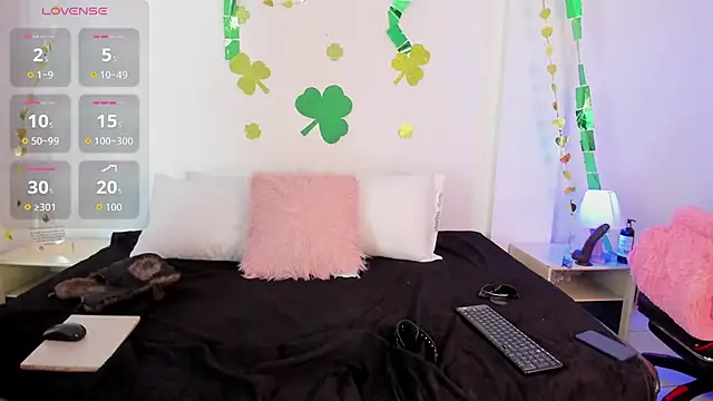 Snapshot of Eve-01 chatting on March 2026 07:28:01 PM Eve-01 online show from March 2026 07:28:01 PM