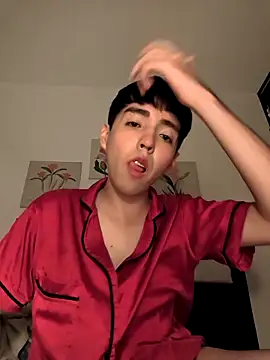 Lucca  555 online show from April 2026 02:16:02 AM