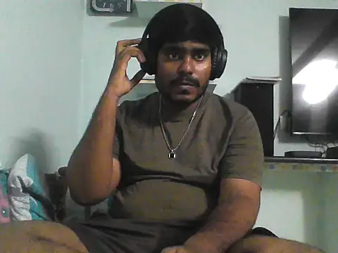 Snapshot of Foxboy65 chatting on April 2026 06:14:02 PM Foxboy65 online show from April 2026 06:14:02 PM