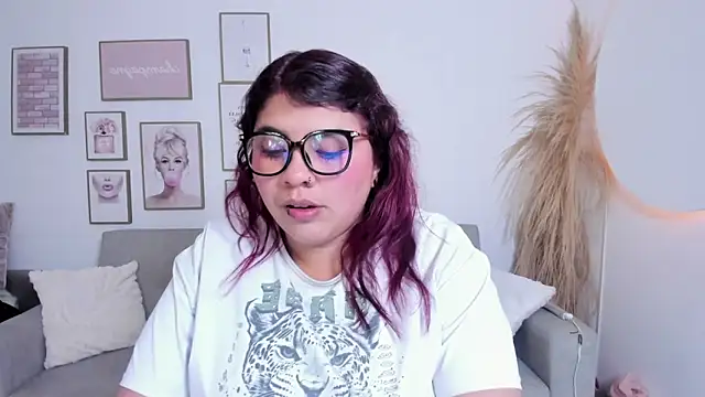 Dana sophiia online show from April 2026 04:30:02 AM