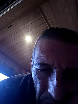 Snapshot of Alcoyanos chatting on March 2026 10:44:01 PM Alcoyanos online show from March 2026 10:44:01 PM