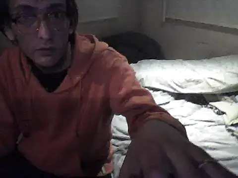 Snapshot of Alcoyanos chatting on April 2026 07:44:02 PM Alcoyanos online show from April 2026 07:44:02 PM