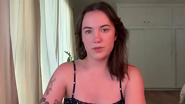 summerxo online show from April 2026 11:51:02 PM