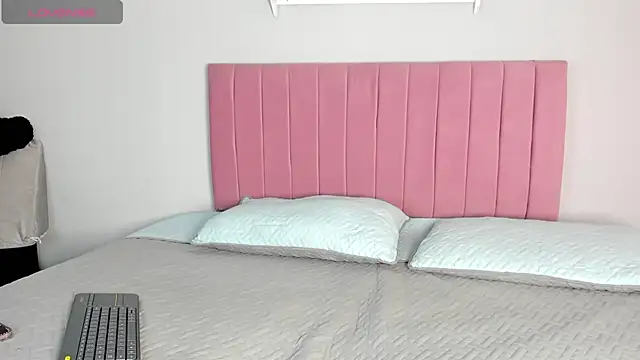 Snapshot of daniii-vgg chatting on April 2026 03:19:02 PM daniii-vgg online show from April 2026 03:19:02 PM