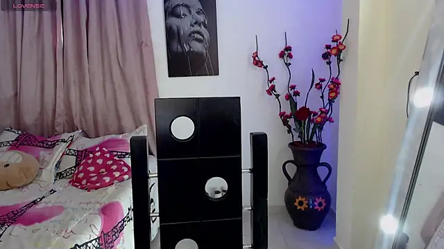 Candyy doll   online show from March 2026 08:12:02 PM