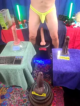 FantasyMan-BiWM online show from April 2026 10:32:01 PM