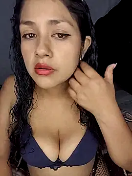 Snapshot of shantal1921 chatting on April 2026 04:42:01 AM shantal1921 online show from April 2026 04:42:01 AM