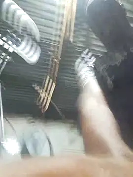 Snapshot of manpower012 chatting on April 2026 04:28:02 AM manpower012 online show from April 2026 04:28:02 AM