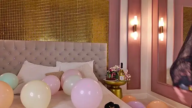 KiraProsper online show from March 2026 06:17:02 AM